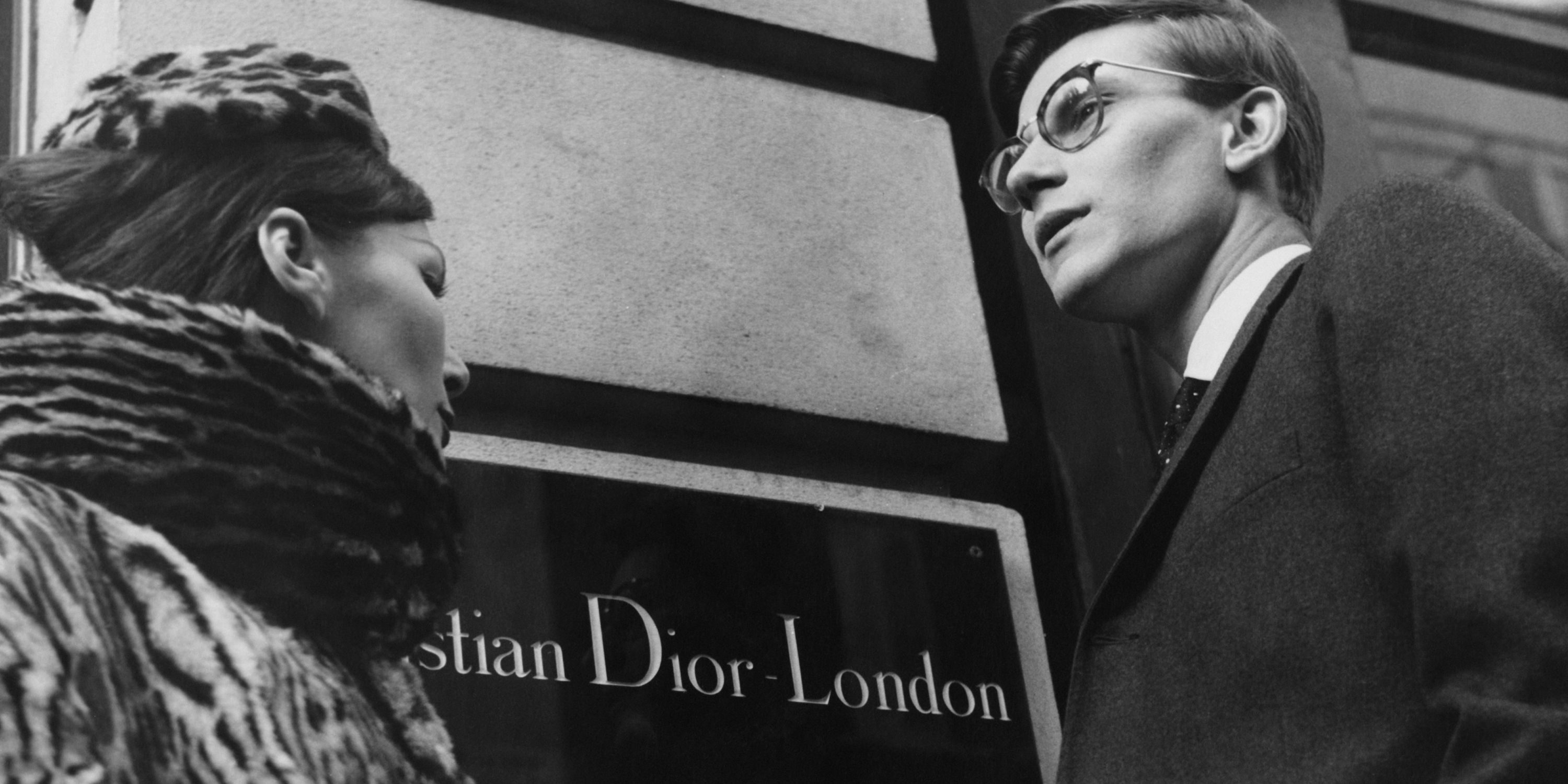 Pameran Christian Dior Terbesar di Inggris