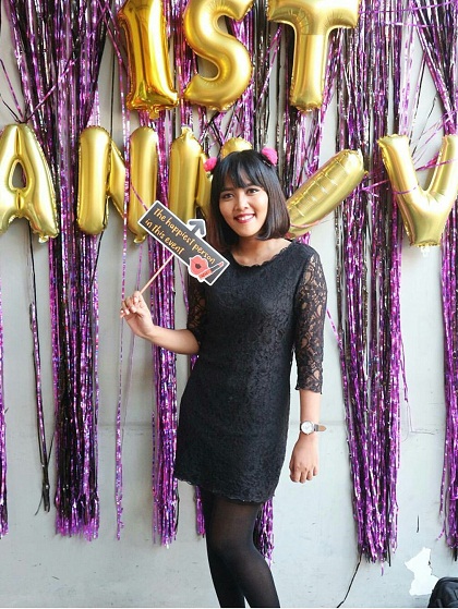 hitam dan pink dalam perayaan 1st anniversary surabaya beauty blogger